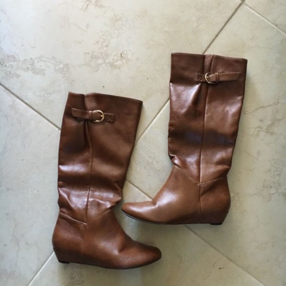 Faux leather cognac boots